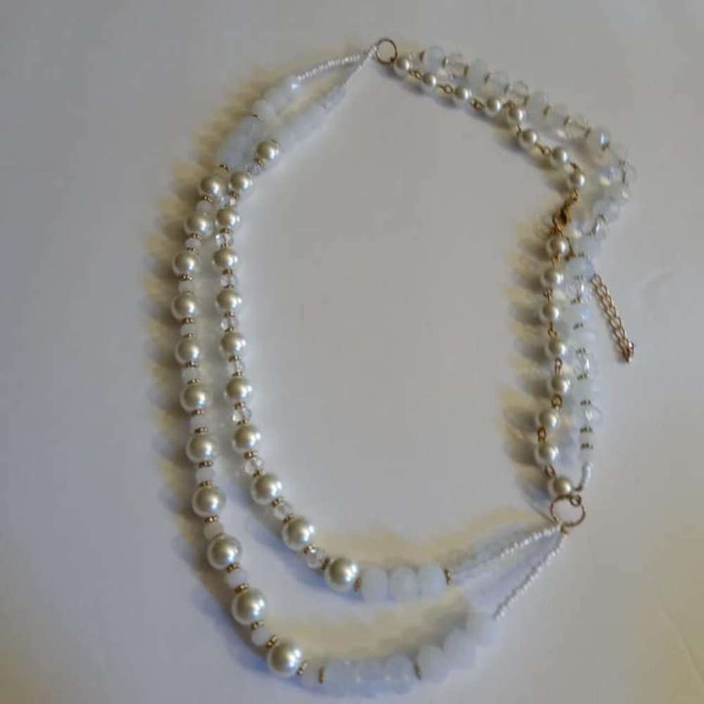 white faux pearl and bead double strand necklace